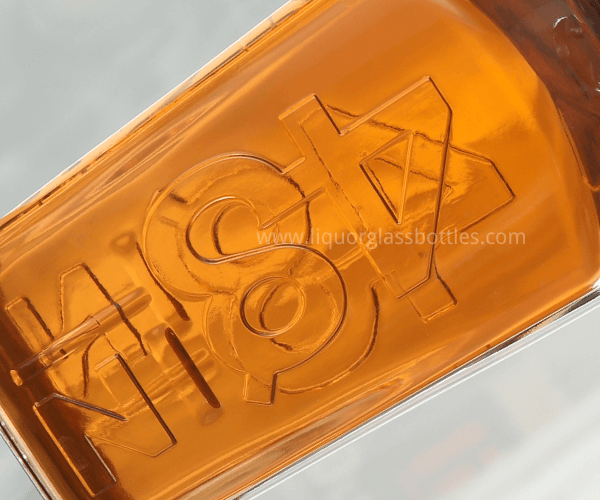 embossing spirit bottle bouteille d'alcool en relief