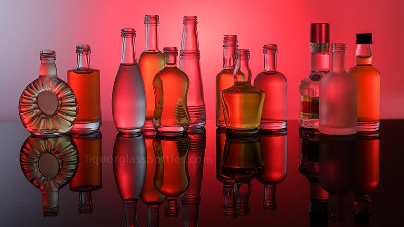 Top 10 Custom Whiskey Bottle Manufacturers-mini liquor bottle Top 10 des fabricants de bouteilles de whisky personnalisés