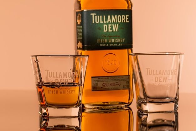 liquor bottle sizes-4 tailles de bouteille d'alcool-4