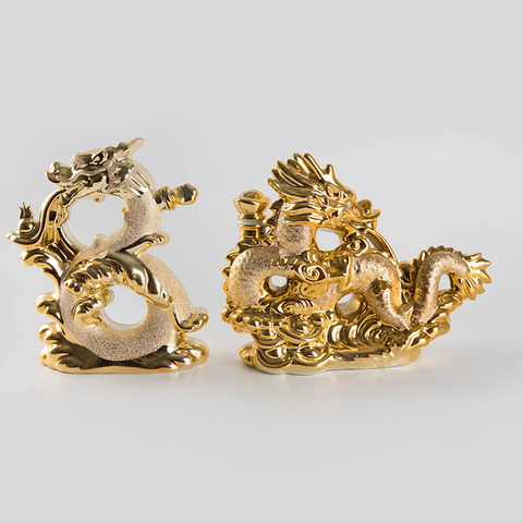 Dermic en c&eacute;ramique de dragon &eacute;lectroplas&eacute; en or