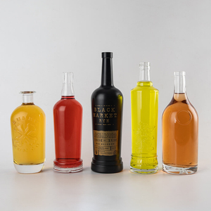 Bouteilles de rhum pirate uniques personnalisées, bouteille en verre de liqueur foncée vide avec dessus de bar