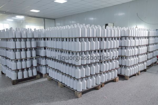 usine de bouteille en verre d'alcool