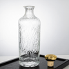700 ml Modèle en relief de bouteille en verre à débit d'eau
