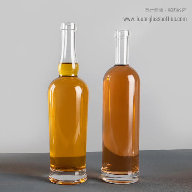 Bouteille en verre de silex Super Extra, finition en liège, avec dessus de barre transparent de 750ml