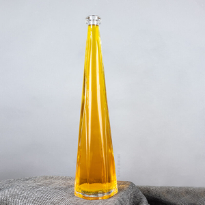 700 ml bouteille de vodka en verre transparent irrégulier avec bouchons