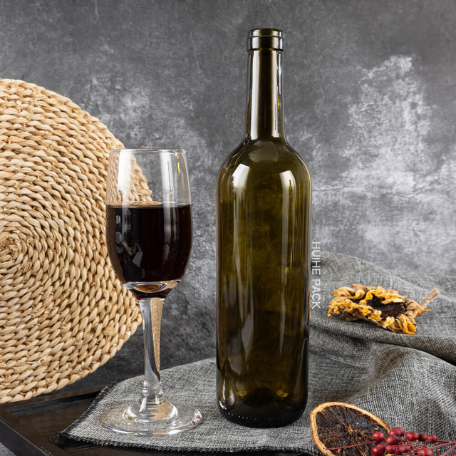 Bouteille de vin de Bordeaux en verre vert de 750 ml avec bouchon en T