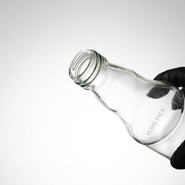 Bouteille d'eau en verre transparent haut de gamme de 270 ml avec col &agrave; vis