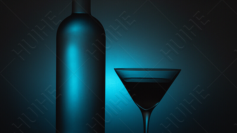 bouteille de vodka en verre