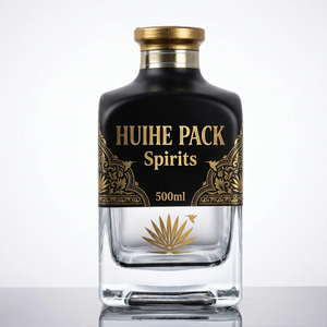 Bouteille de whisky carr&eacute;e en verre de conception noire mate de 500 ml 700 ml