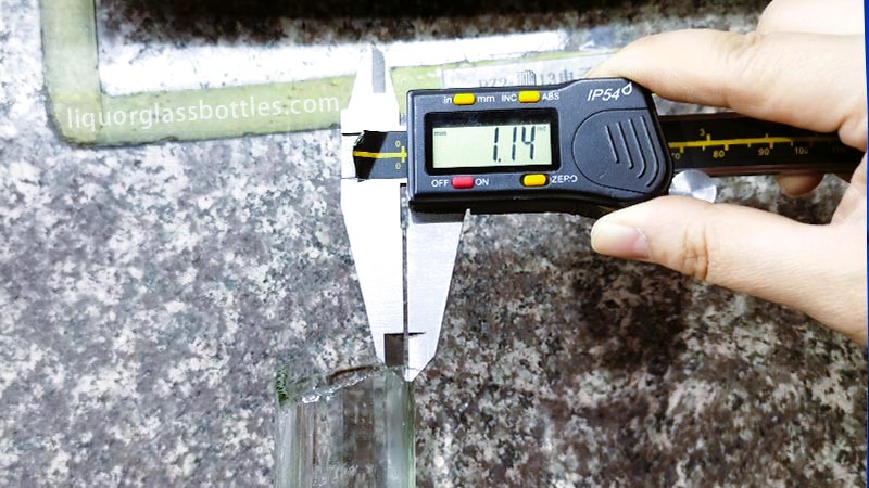 quelle diff&eacute;rence entre mm, mil, ml-mesure d'une bouteille d'alcool