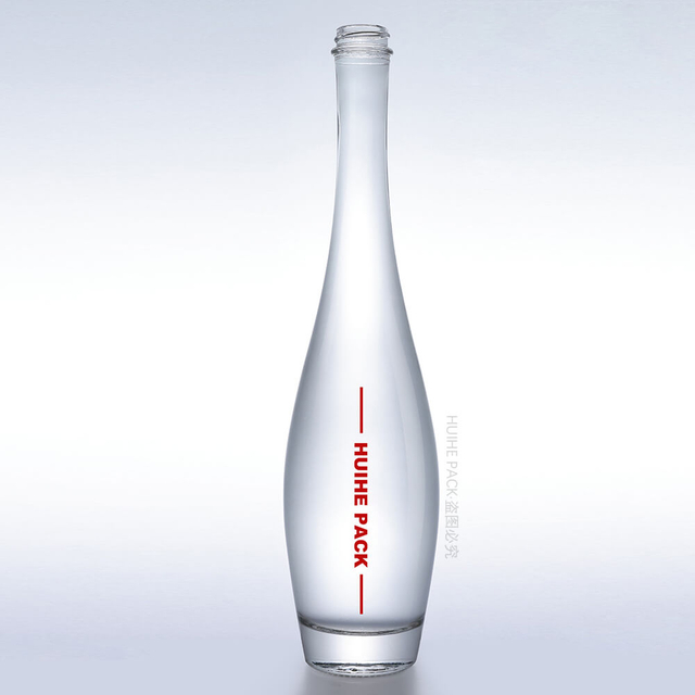 Bouteille d'eau minérale en verre transparent haut de gamme de 450 ml 
