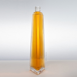 700 ml de motif triangulaire élancée