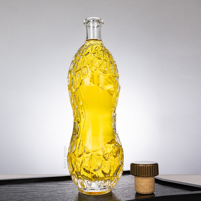 750 ml bouteille de whisky en verre transparent irr&eacute;gulier avec bouchon personnalis&eacute;