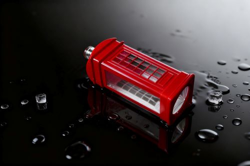 bouteille d"alcool rouge