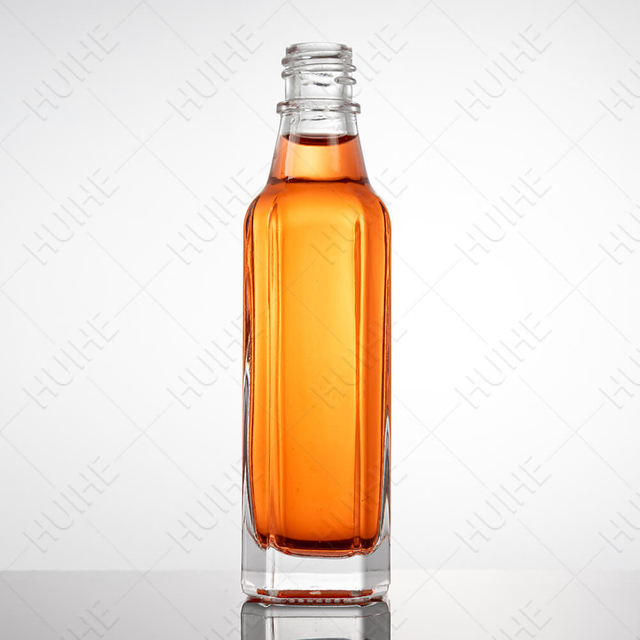 Mini bouteille d'alcool au design moderne de 50 ml avec bouchon à vis en vrac