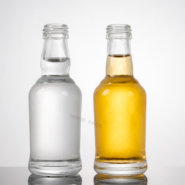 Bouteilles d’alcool miniatures claires du Tennessee pour le whisky, le rhum, la tequila