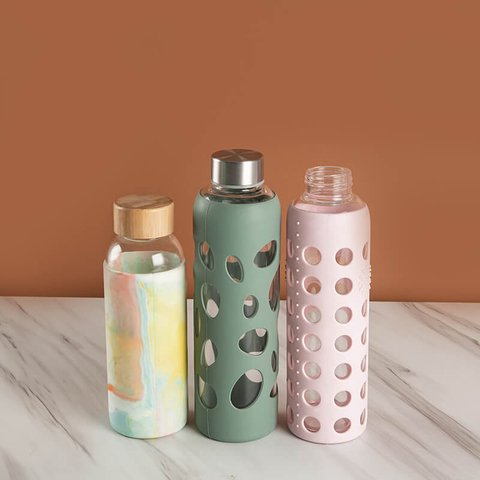 Bouteille d'eau potable en verre borosilicat&eacute; &agrave; haute teneur en cylindre avec col &agrave; vis