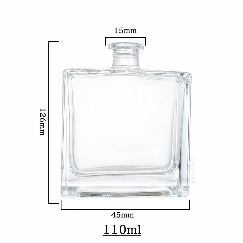 Refined Minimalism square liquor bottle-capacity Minimalisme raffiné carré la capacité de bouteille d'alcool