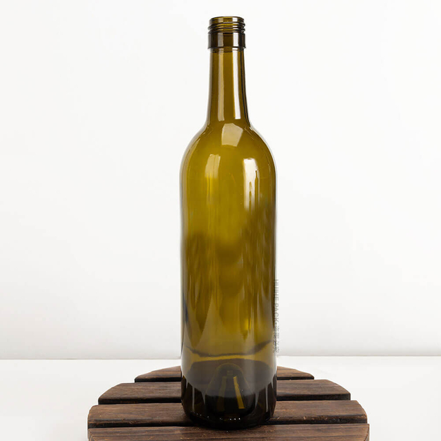 Bouteille en verre de vin à bouchon à vis avec étiquette personnalisée avec retrait