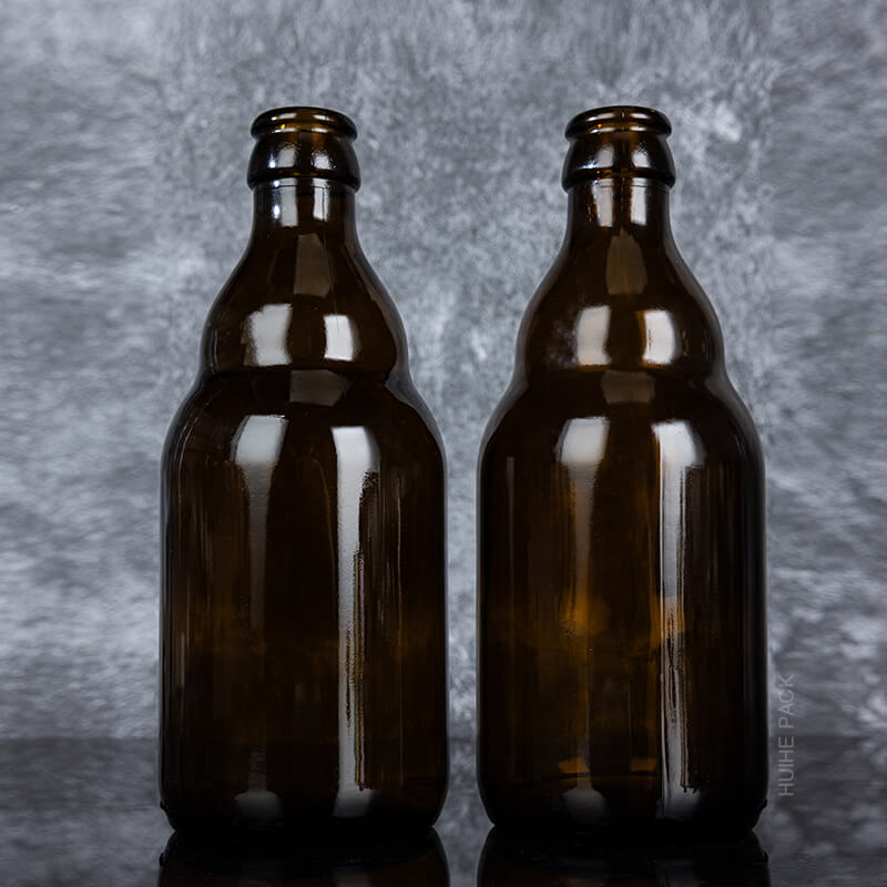 Amber Liquor Bottle01-7