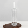 700 ml Bouteille d'alcool en verre de bouteille mince en relief avec bouchons