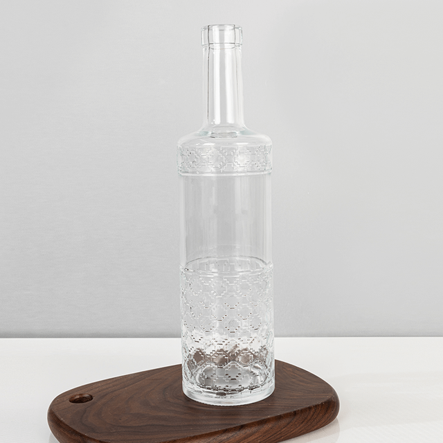 700 ml Bouteille d'alcool en verre de bouteille mince en relief avec bouchons