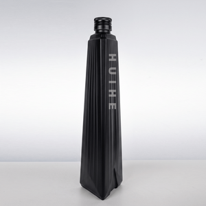 700 ml de motif triangulaire &eacute;lanc&eacute;e