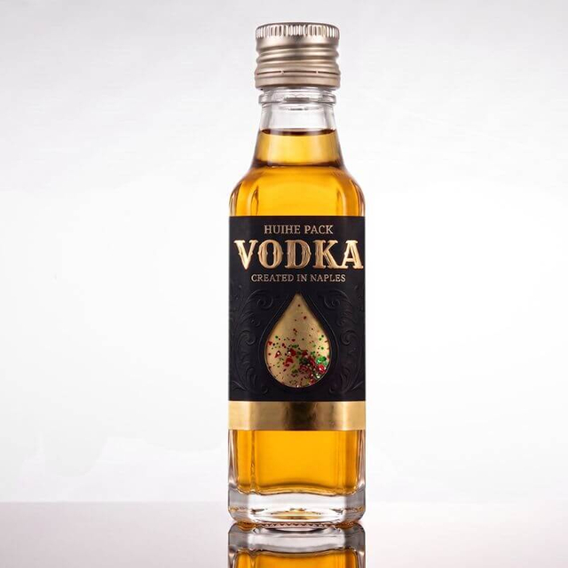 Mini bouteille d'alcool au design moderne de 50 ml avec bouchon &agrave; vis en vrac